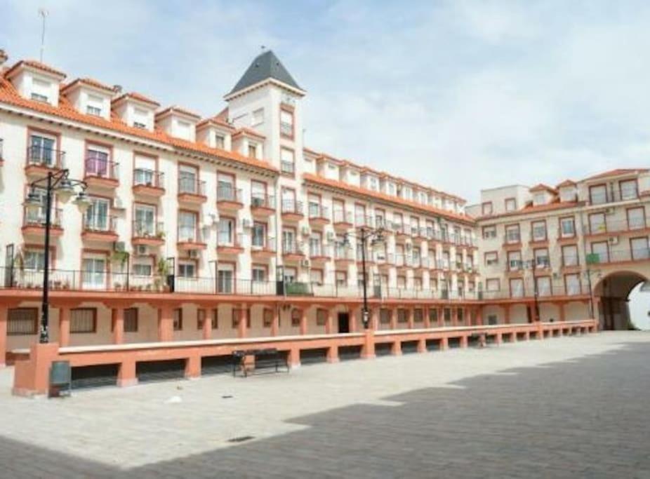 1B-Precioso Apartamento En Pleno Centro. A Estreno Alcázar de San Juan Exterior foto